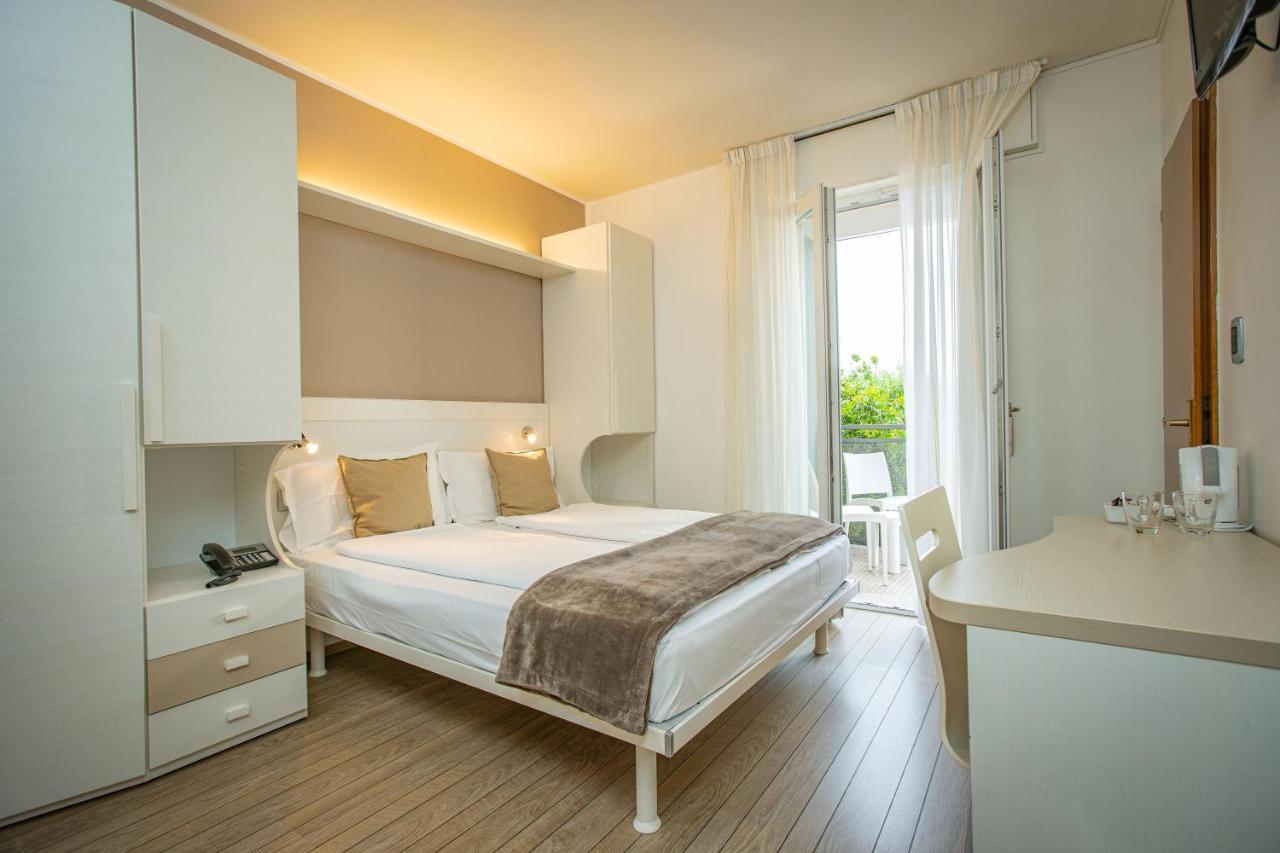Hotel Villa Alberta Nago Exteriér fotografie